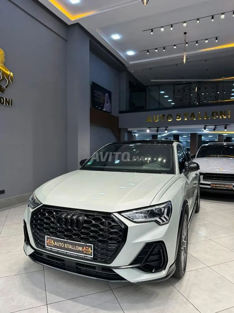 Audi Q3 S Line — photo 2