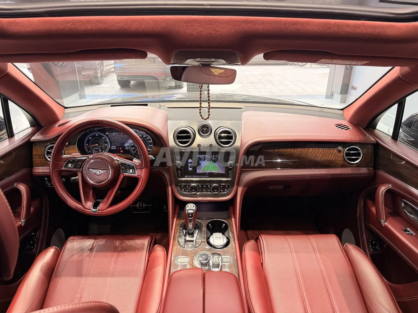 Bentley Bentayga Full Carbon — photo 4