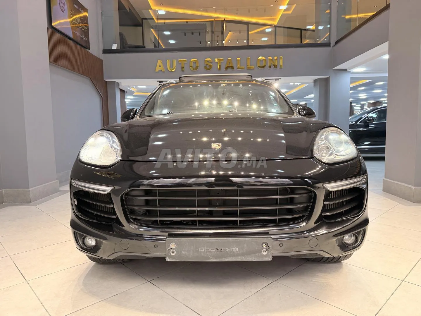 Porsche Cayenne — Noir Intense