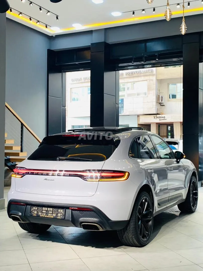 Porsche Macan — photo 2