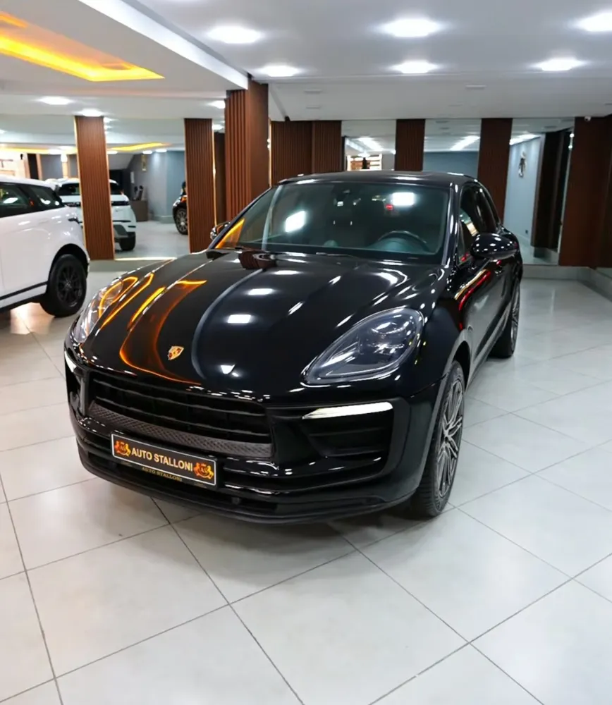 Porsche Macan — Noir Profond